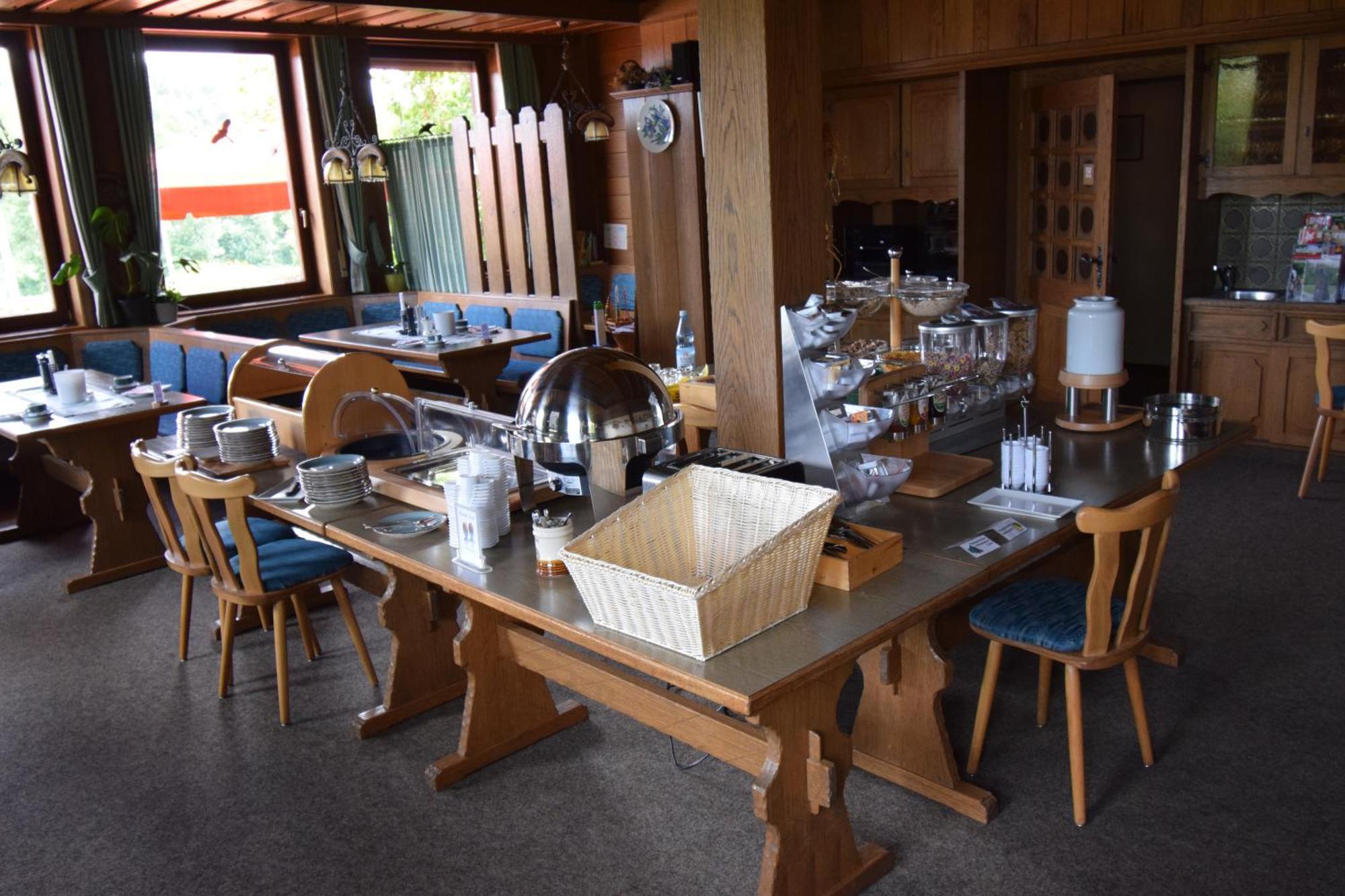 Landhotel Steigerwaldhaus Burghaslach Buitenkant foto